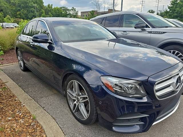 2019 Mercedes-Benz E-Class E 300 RWD photo