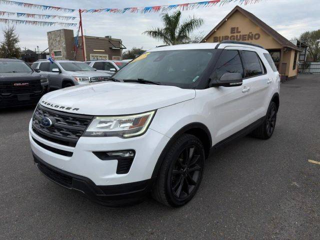 2018 Ford Explorer XLT 4WD photo