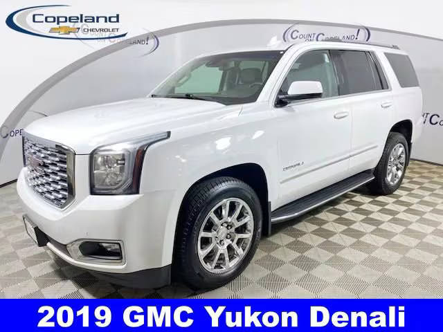 2019 GMC Yukon Denali 4WD photo