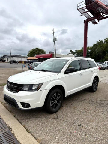 2018 Dodge Journey SXT FWD photo