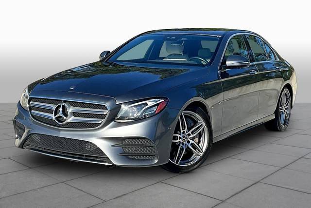 2019 Mercedes-Benz E-Class E 300 RWD photo
