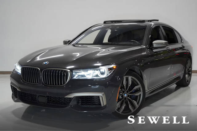 2019 BMW 7 Series M760i xDrive AWD photo