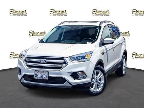 2018 Ford Escape SEL FWD photo