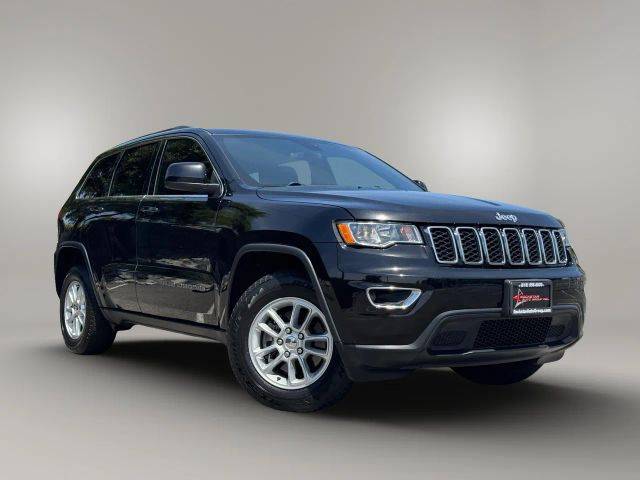 2018 Jeep Grand Cherokee Laredo E RWD photo