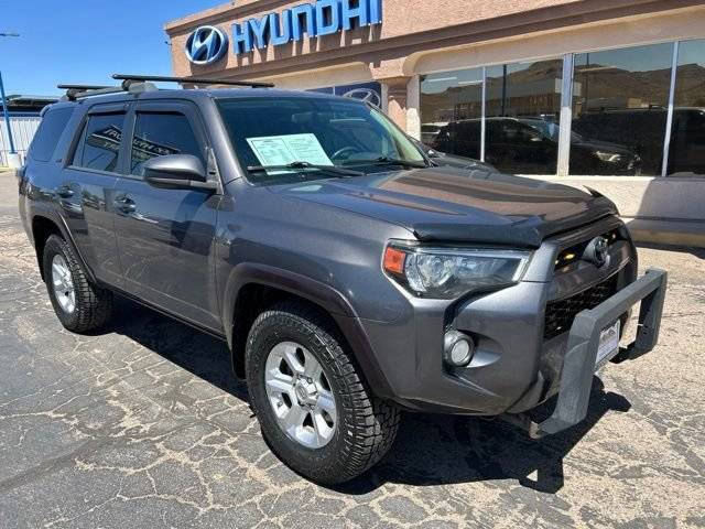 2018 Toyota 4Runner SR5 RWD photo