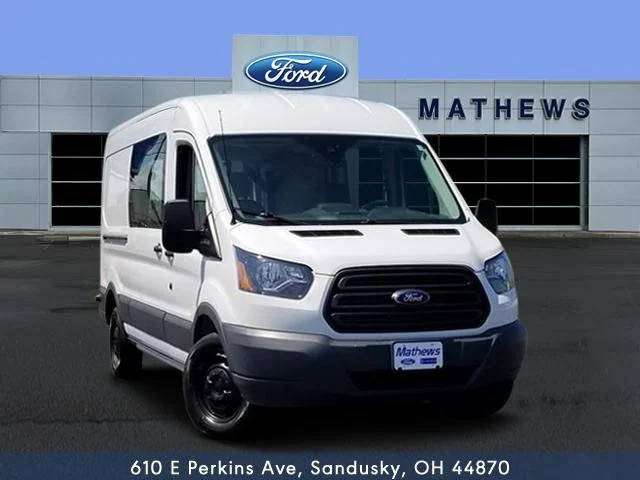 2018 Ford Transit Van  RWD photo