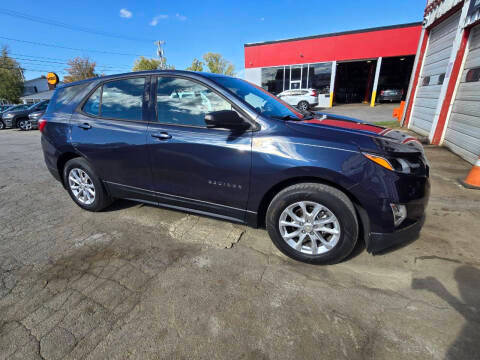 2019 Chevrolet Equinox LS FWD photo