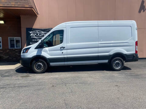 2018 Ford Transit Van  RWD photo