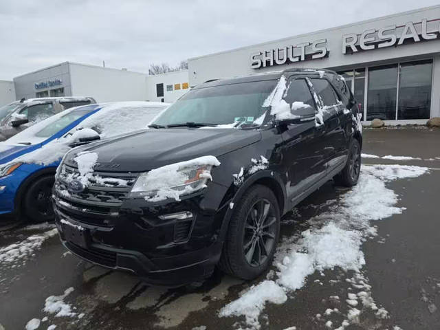 2018 Ford Explorer XLT 4WD photo