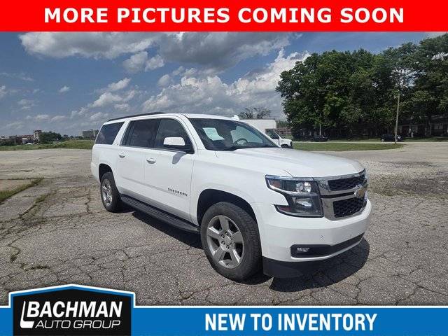 2019 Chevrolet Suburban LT 4WD photo