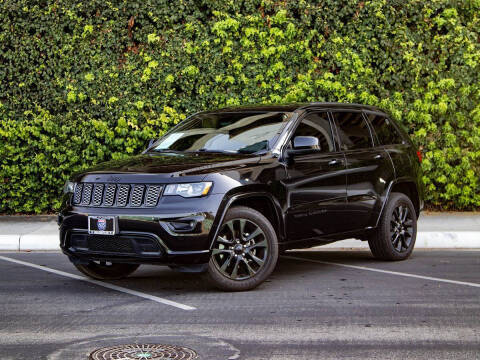 2018 Jeep Grand Cherokee Altitude 4WD photo