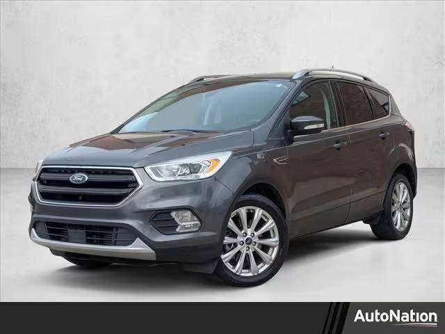 2017 Ford Escape Titanium 4WD photo