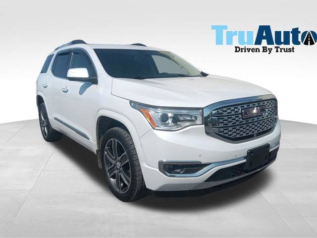 2019 GMC Acadia Denali AWD photo