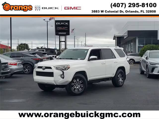 2018 Toyota 4Runner SR5 RWD photo
