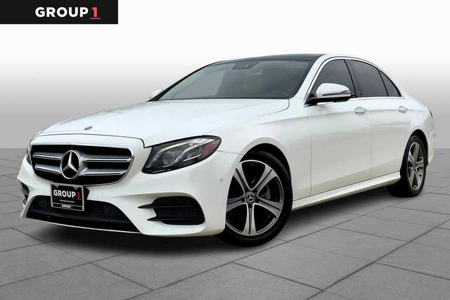 2019 Mercedes-Benz E-Class E 300 RWD photo