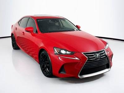 2018 Lexus IS IS 300 RWD photo