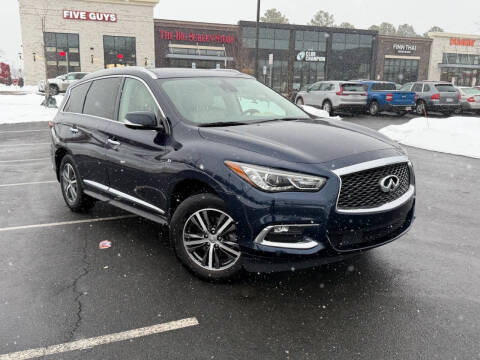 2019 Infiniti QX60 LUXE AWD photo