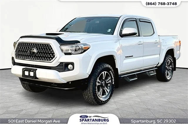 2018 Toyota Tacoma TRD Sport 4WD photo