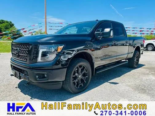 2018 Nissan Titan XD PRO-4X 4WD photo