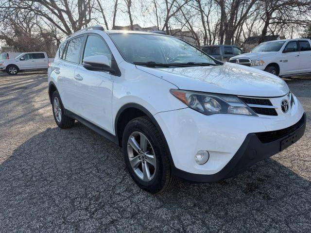 2015 Toyota RAV4 XLE AWD photo