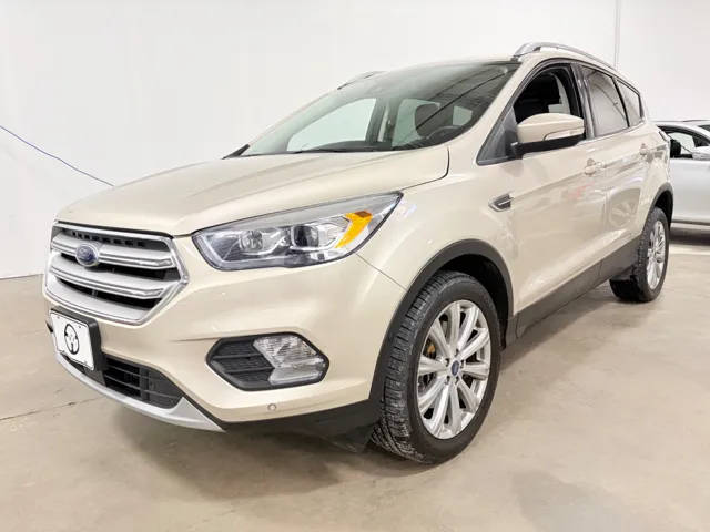 2018 Ford Escape Titanium 4WD photo