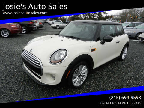 2015 MINI Hardtop 2 Door  FWD photo