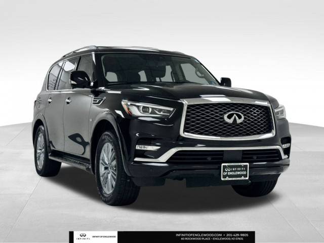 2019 Infiniti QX80 LUXE 4WD photo