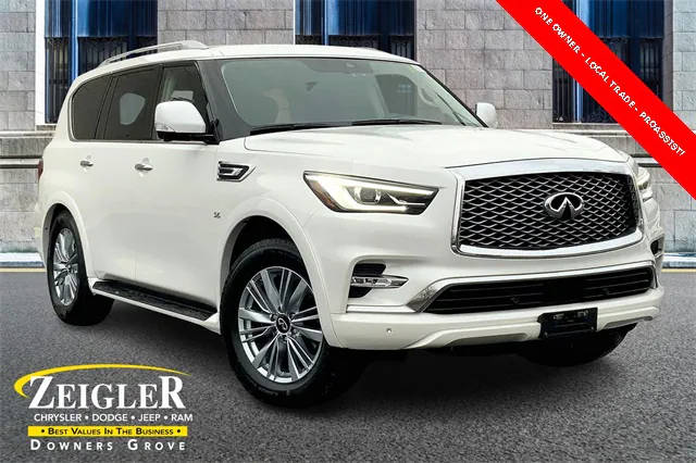 2019 Infiniti QX80 LUXE 4WD photo