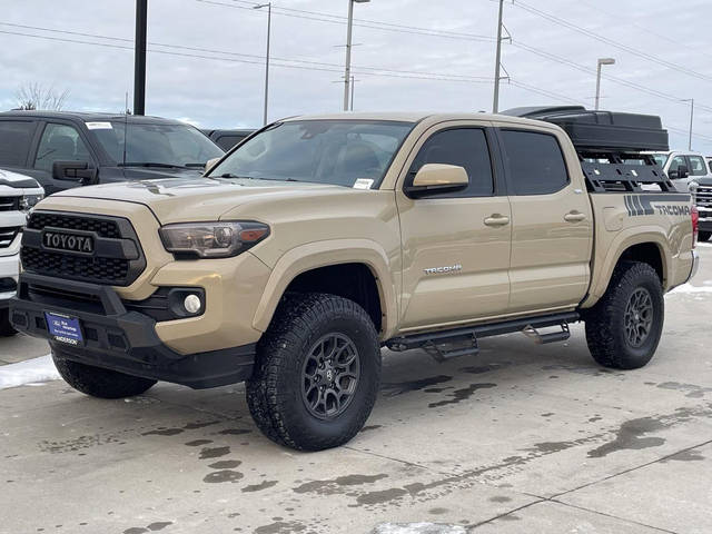 2018 Toyota Tacoma SR5 4WD photo