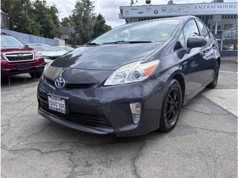 2015 Toyota Prius Two FWD photo