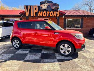 2019 Kia Soul Base FWD photo