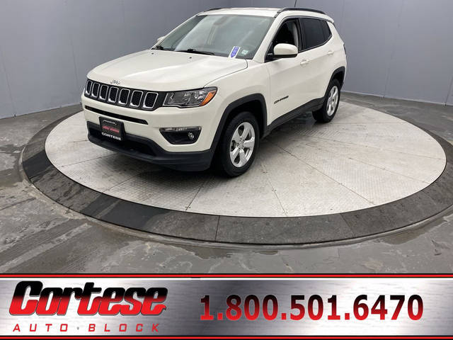 2019 Jeep Compass Latitude 4WD photo