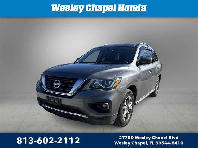 2018 Nissan Pathfinder SV 4WD photo