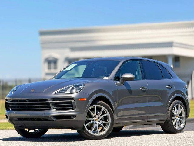 2019 Porsche Cayenne  AWD photo