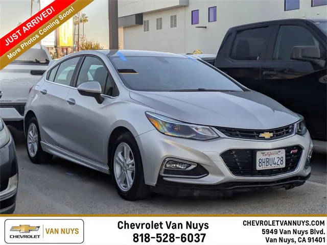 2018 Chevrolet Cruze LT FWD photo