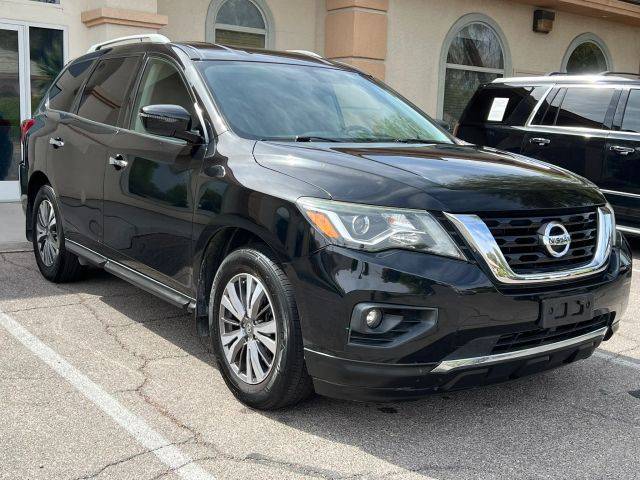 2018 Nissan Pathfinder SV FWD photo