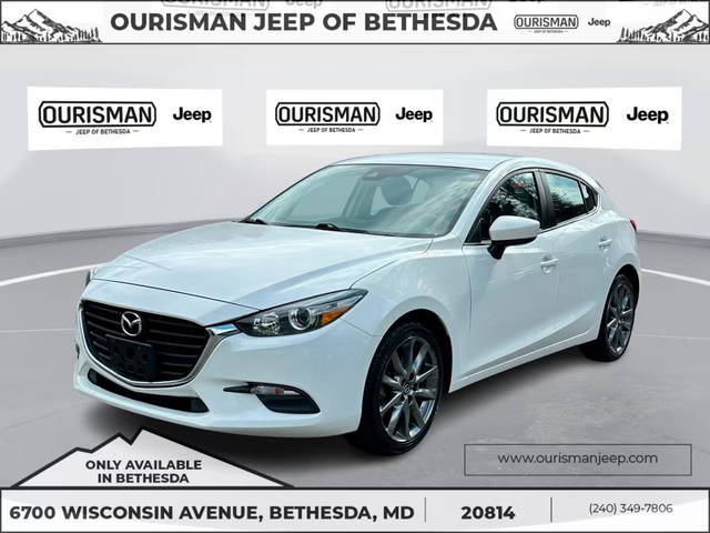 2018 Mazda 3 Touring FWD photo