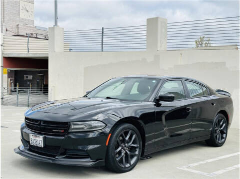 2019 Dodge Charger SXT RWD photo