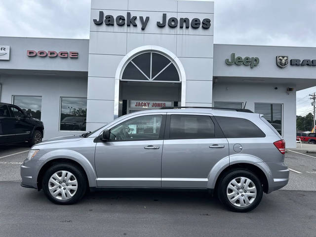 2018 Dodge Journey SE FWD photo