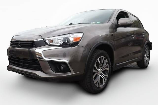 2018 Mitsubishi Outlander Sport ES 2.0 FWD photo