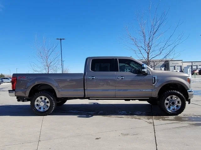 2019 Ford F-350 Super Duty King Ranch 4WD photo