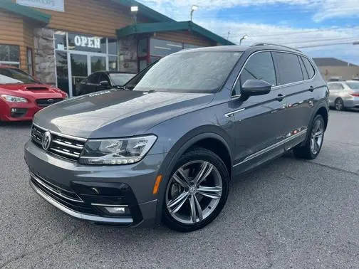 2018 Volkswagen Tiguan SEL FWD photo