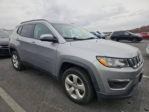 2019 Jeep Compass Latitude 4WD photo
