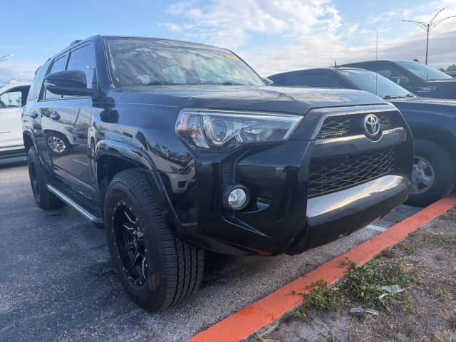 2019 Toyota 4Runner SR5 Premium RWD photo