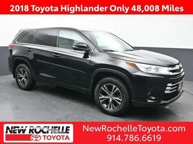 2018 Toyota Highlander LE AWD photo