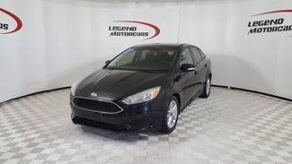 2017 Ford Focus SE FWD photo