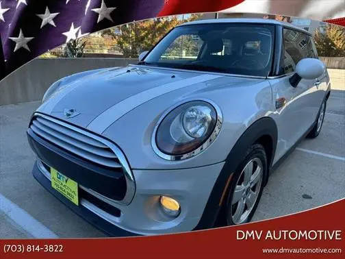 2015 MINI Hardtop 2 Door  FWD photo