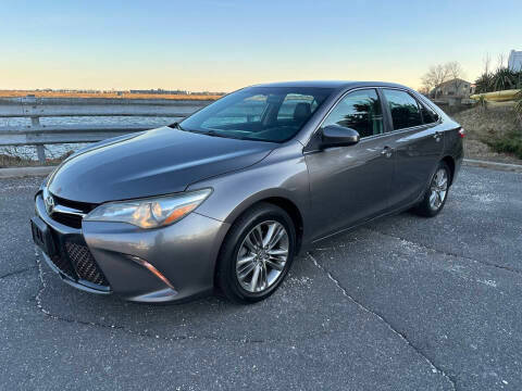 2016 Toyota Camry SE FWD photo