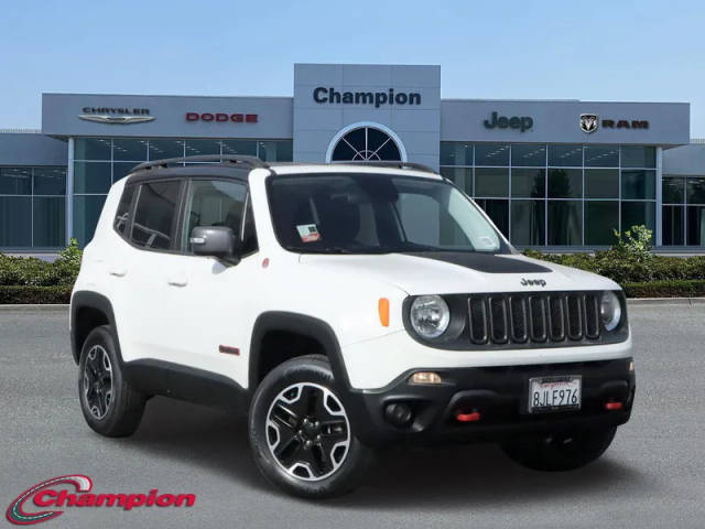 2017 Jeep Renegade Trailhawk 4WD photo