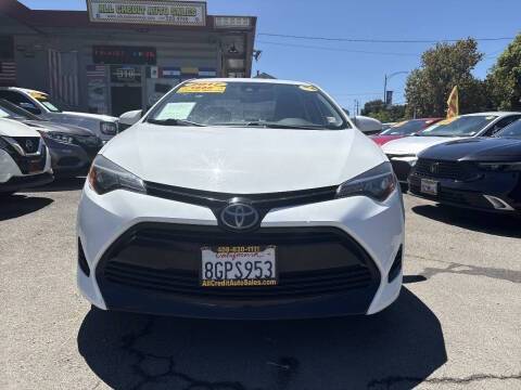 2017 Toyota Corolla LE FWD photo